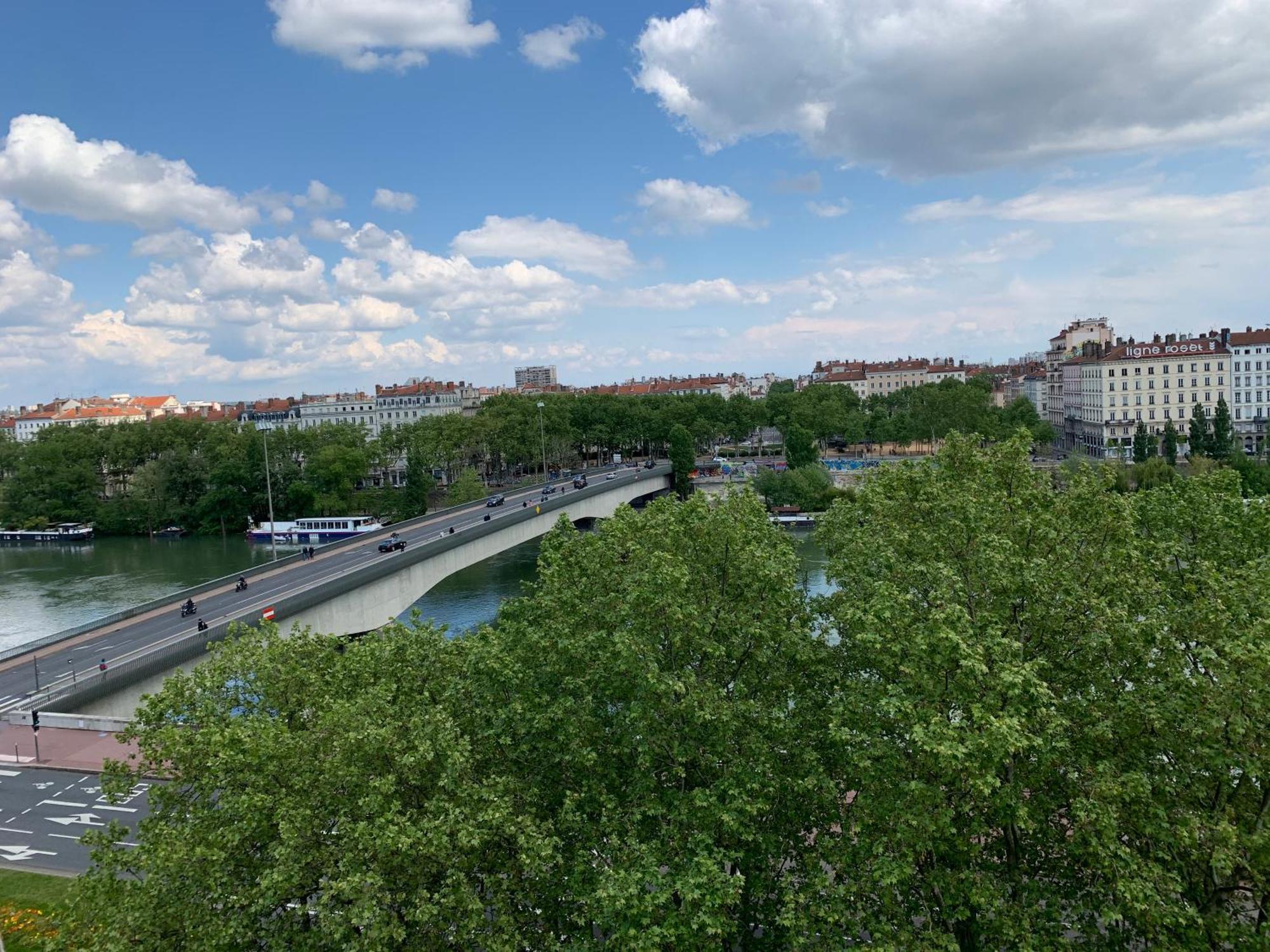 Apartamento Chez Alam A L'Opera De Lyon Exterior foto